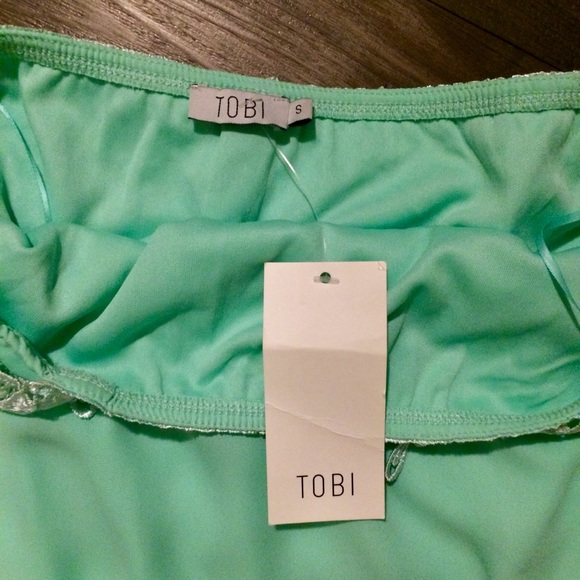 Tobi Off Shoulder Mint Dress - small - Picture 5 of 8